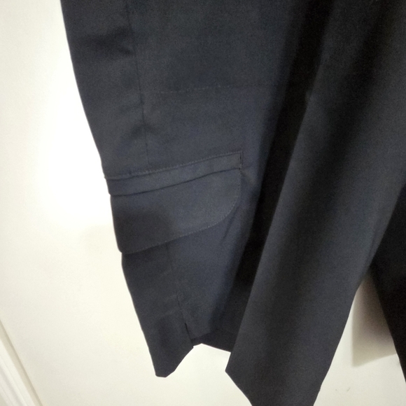 ⭐️Nike Dri Fit Womans Black Shorts Size 6 - Picture 2 of 6